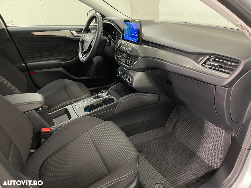 Ford Focus 1.5 EcoBlue Titanium Business - 10