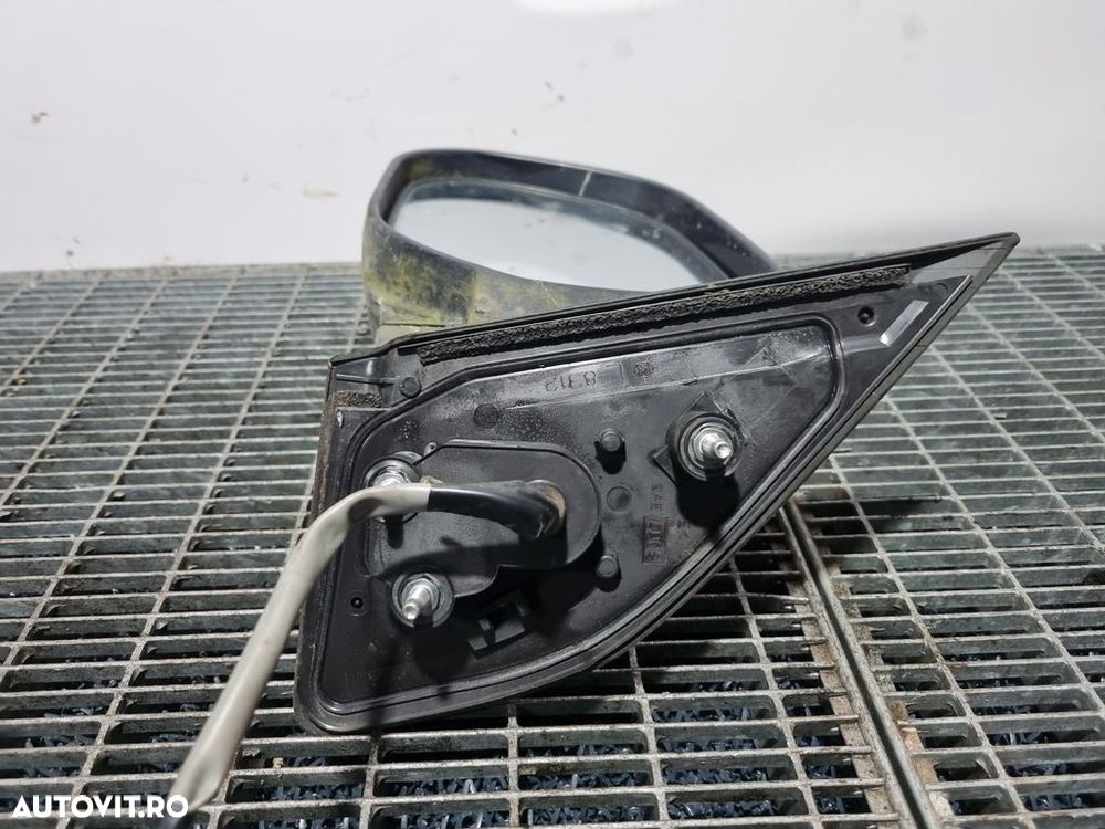 Oglinda stanga Mitsubishi Outlander 2009 - 2012 4 Usi COOL SILVER A31 (1436) Fără ... - 2