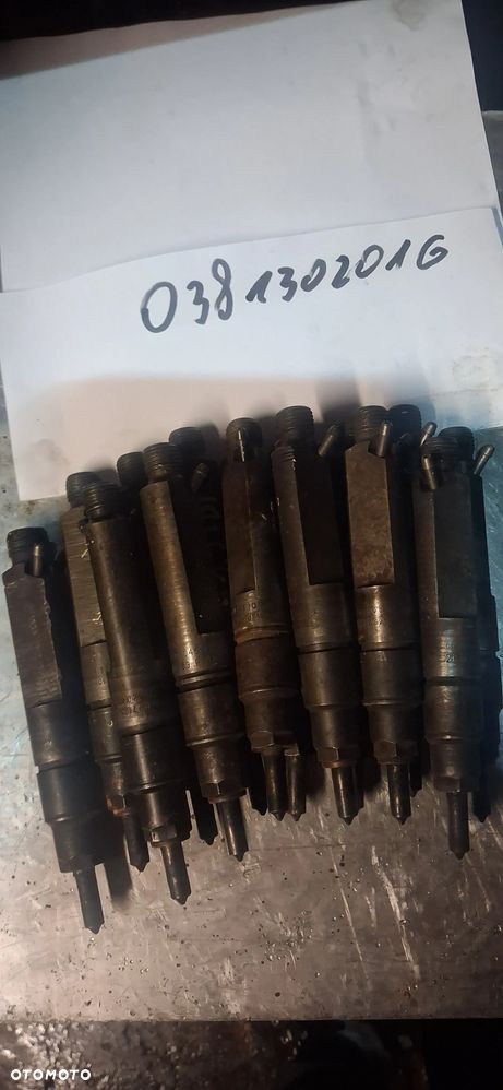 Wtrysk wtryskiwacz vw audi 1.9 tdi 038130201g