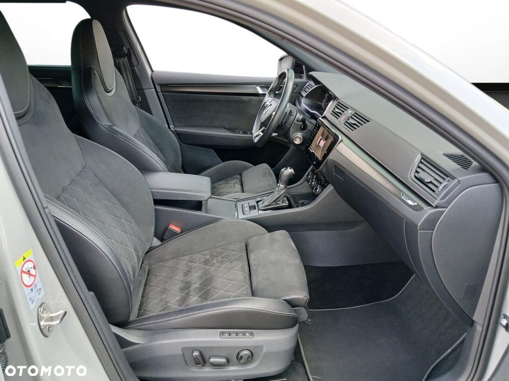 Skoda Superb 2.0 TDI SCR 4x4 Sportline DSG - 18