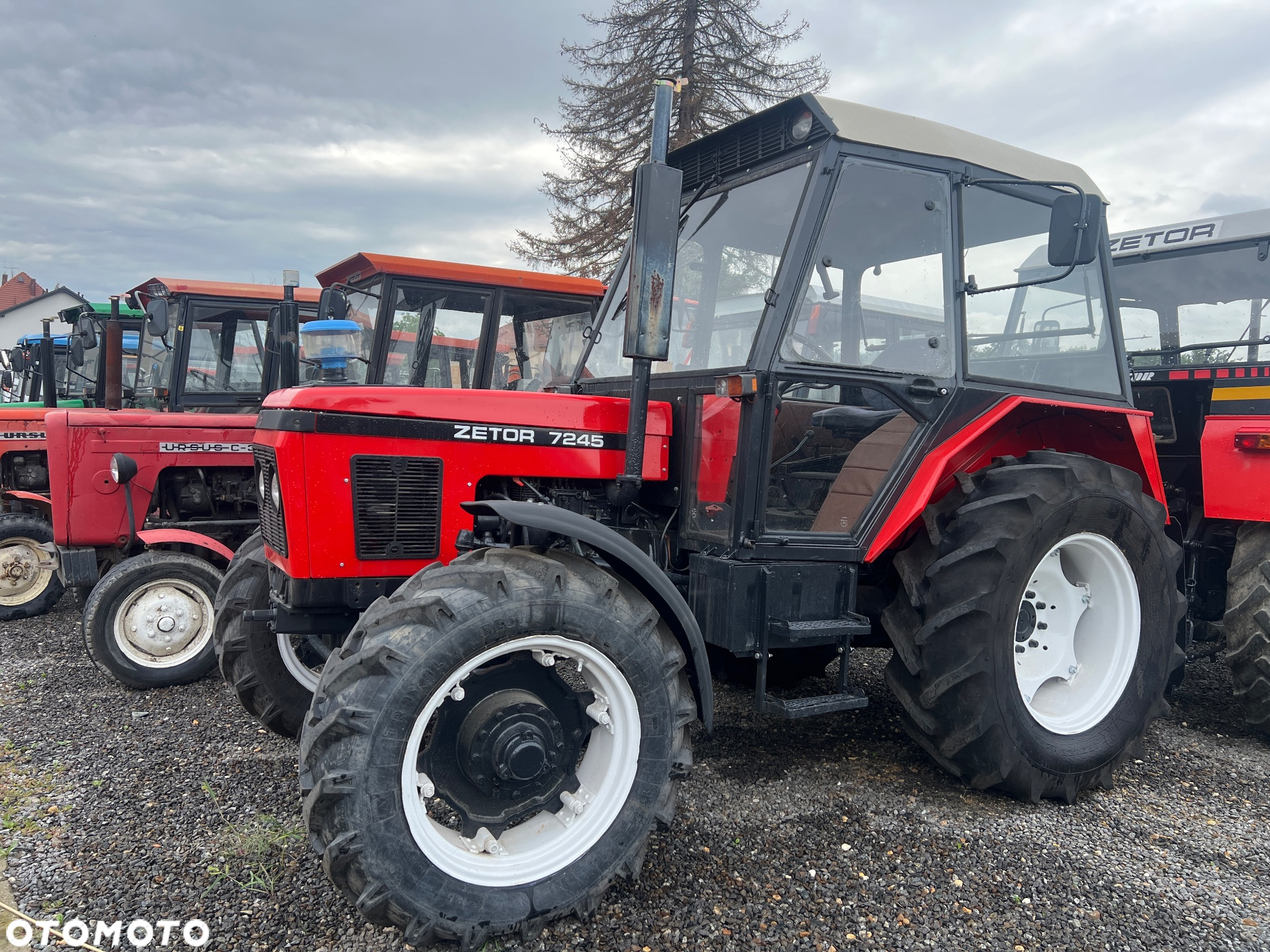 Ursus C360 - 24