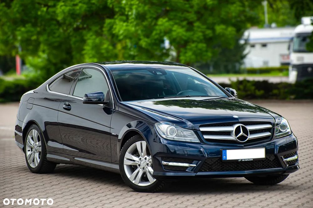 Mercedes-Benz Klasa C 180 BlueEFFICIENCY - 2