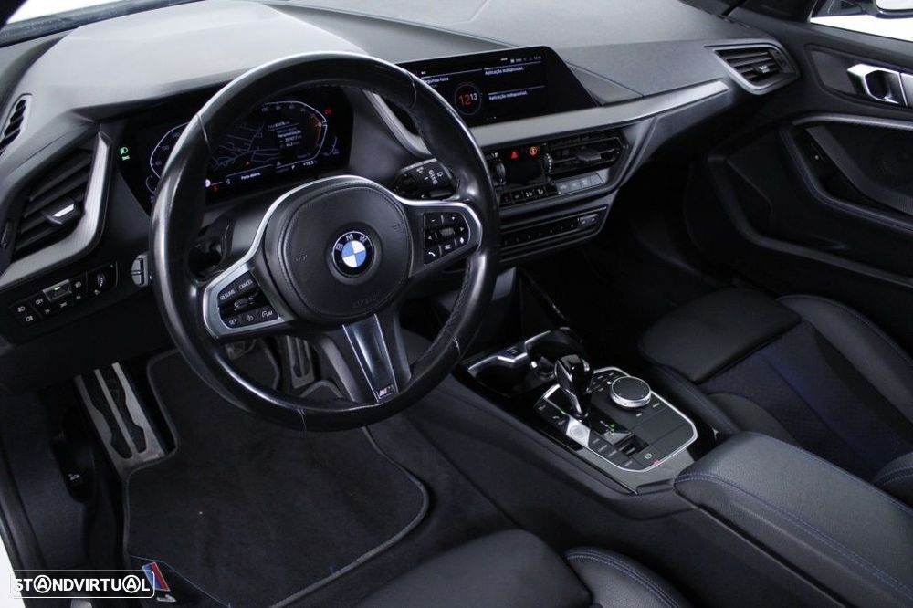 BMW 116 d Pack Desportivo M Auto - 36