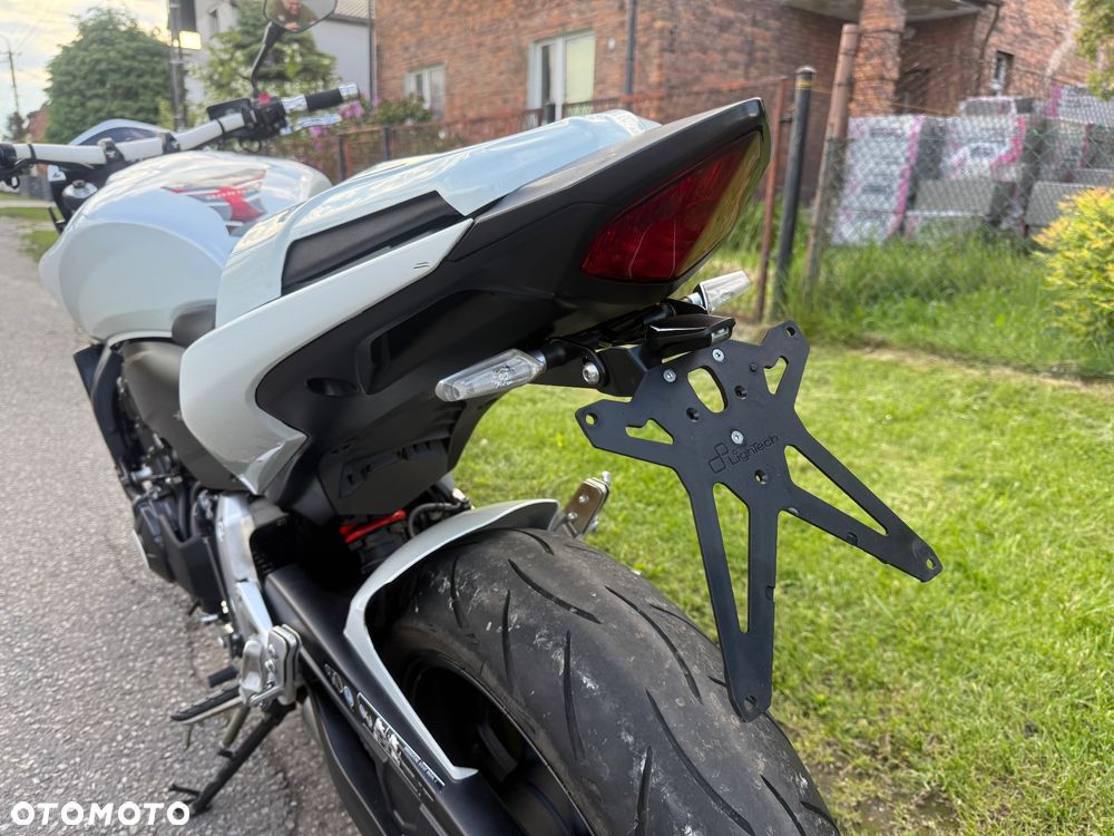 Honda Hornet - 5