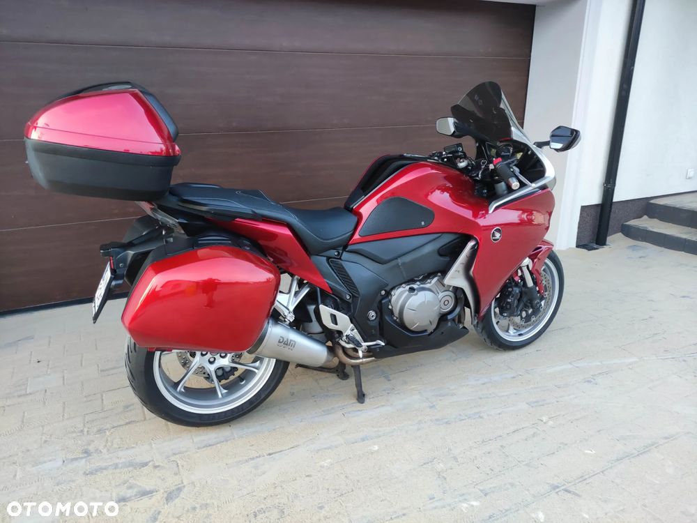 Honda VFR - 5