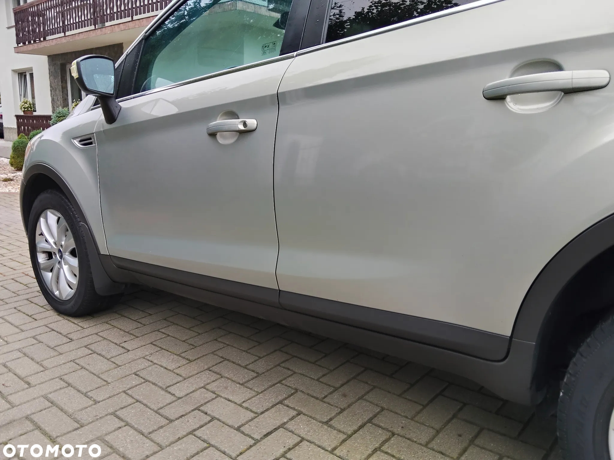 Ford Kuga 2.0 TDCi 4x4 Trend - 16