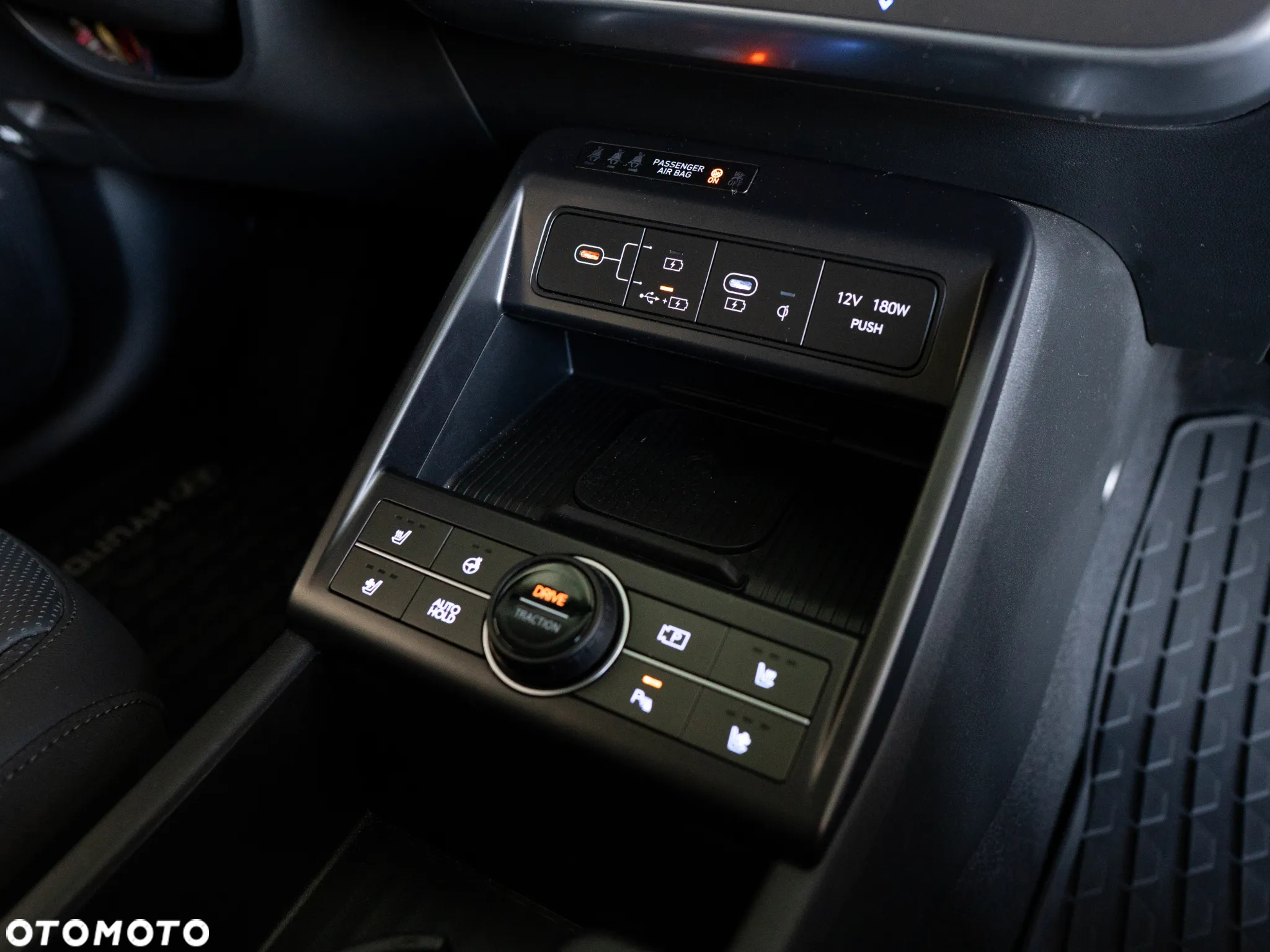 Hyundai Kona 1.6 T-GDI Platinum DCT - 32