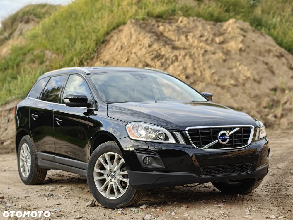Volvo XC 60 T6 AWD Momentum - 1