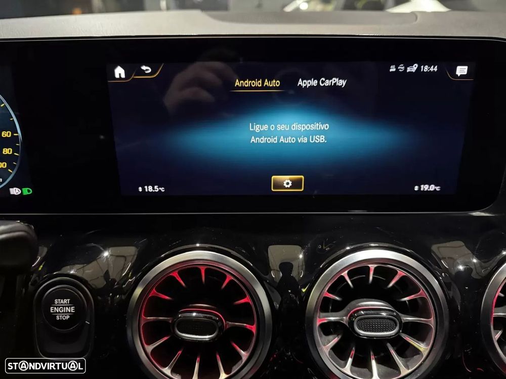 Mercedes-Benz GLA 250 e 8G-DCT AMG Line - 25