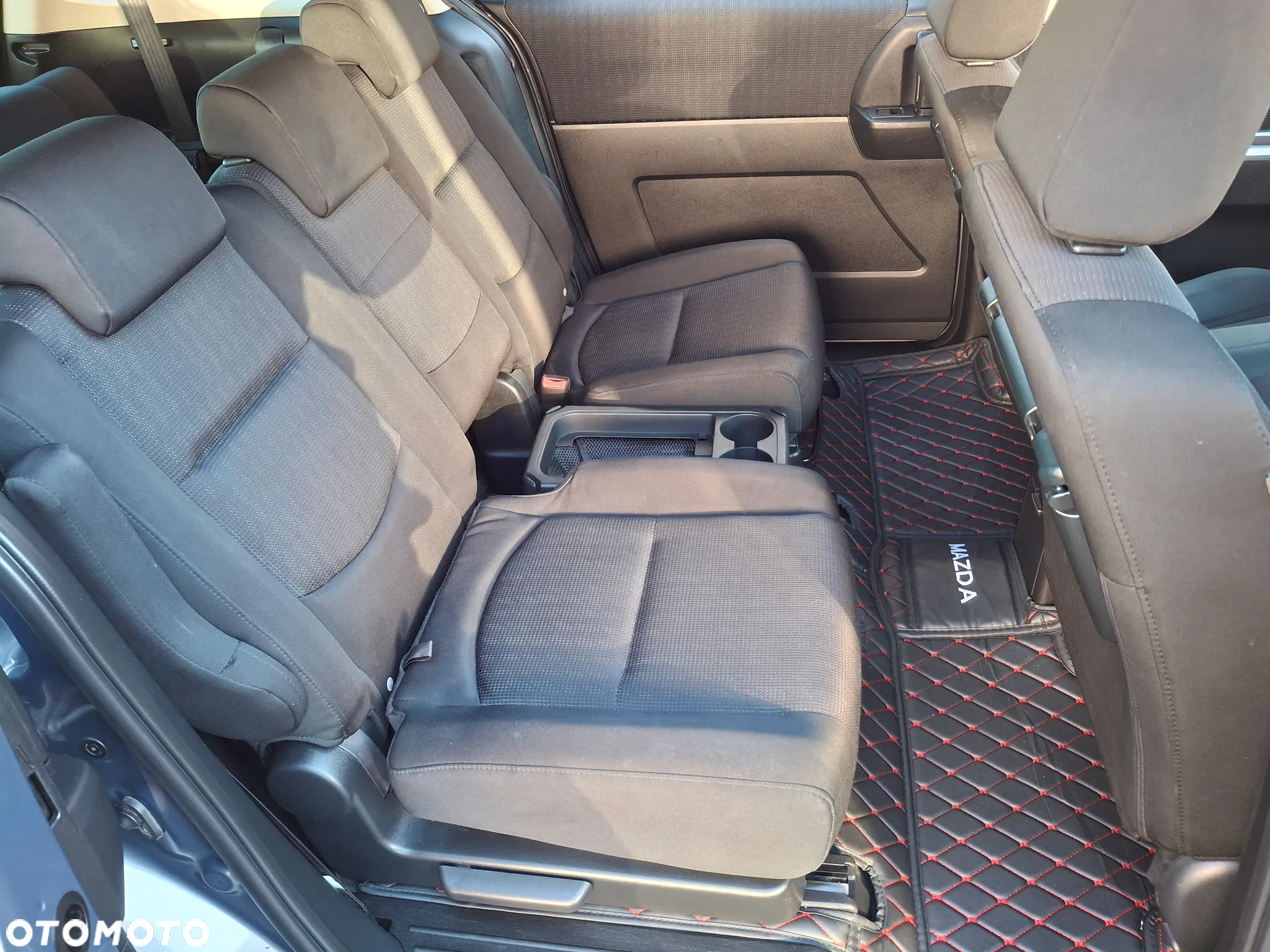 Mazda 5 2.0 CD DPF Exclusive - 9