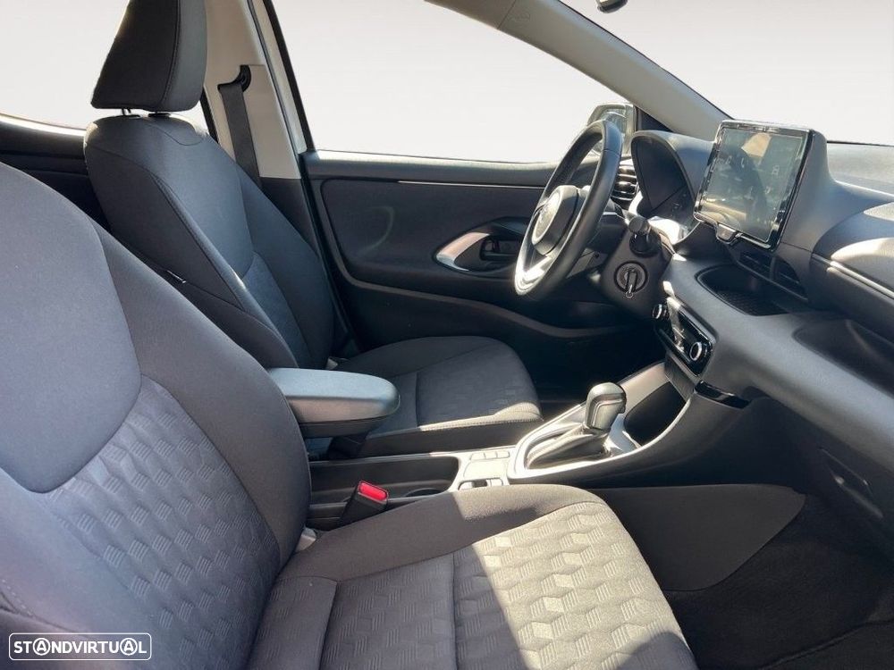 Toyota Yaris - 15