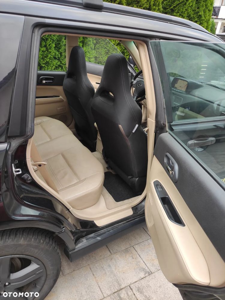 Subaru Forester 2.5XT Turbo - 11