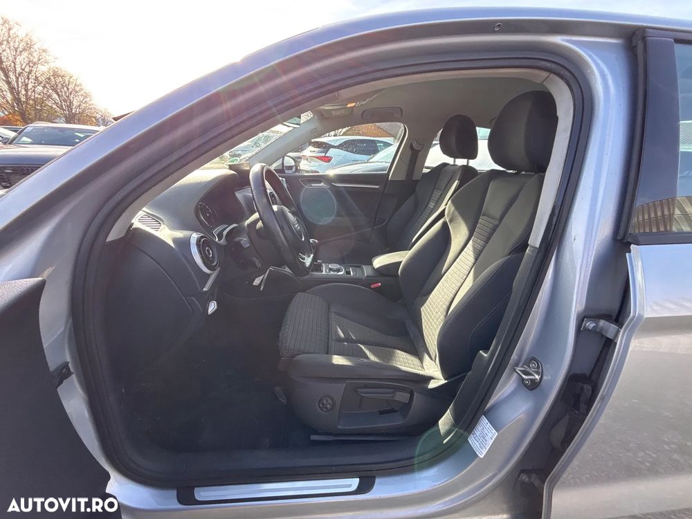 Audi A3 1.4 TFSI Limousine Ambiente - 12