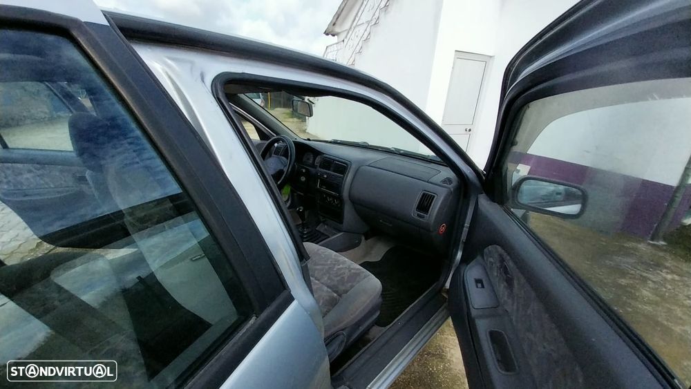Nissan Almera 1.4 GX+AC - 17