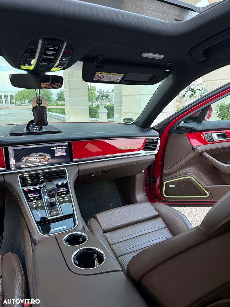 Porsche Panamera - 10
