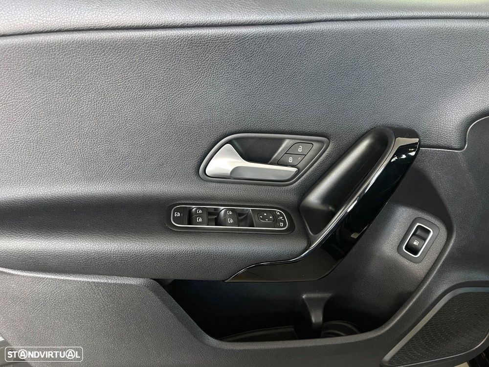 Mercedes-Benz A 250 e - 6