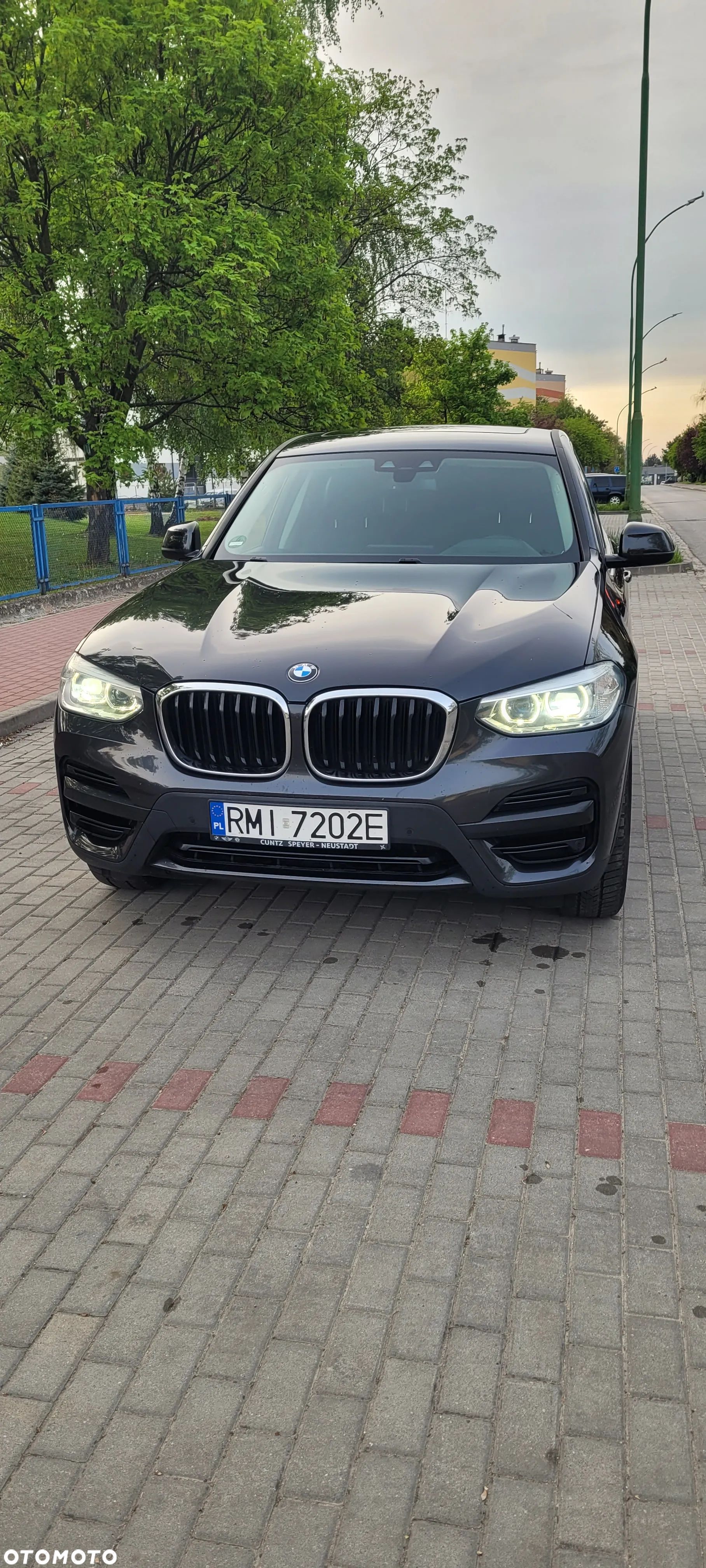 BMW X3 xDrive20d - 1