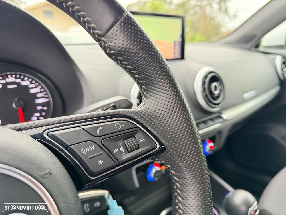 Audi A3 Sportback 1.6 TDI S-line S tronic - 23