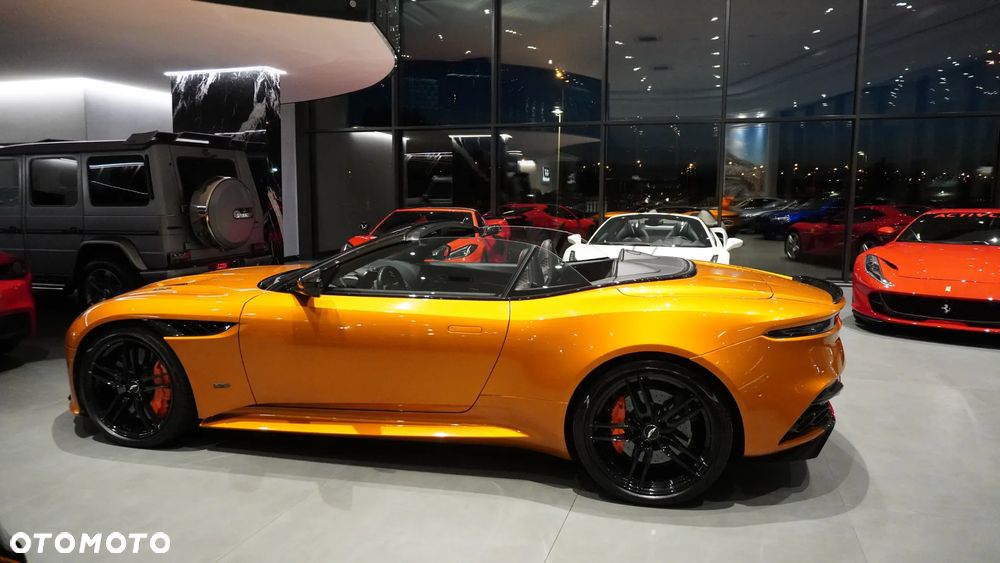 Aston Martin DBS - 18