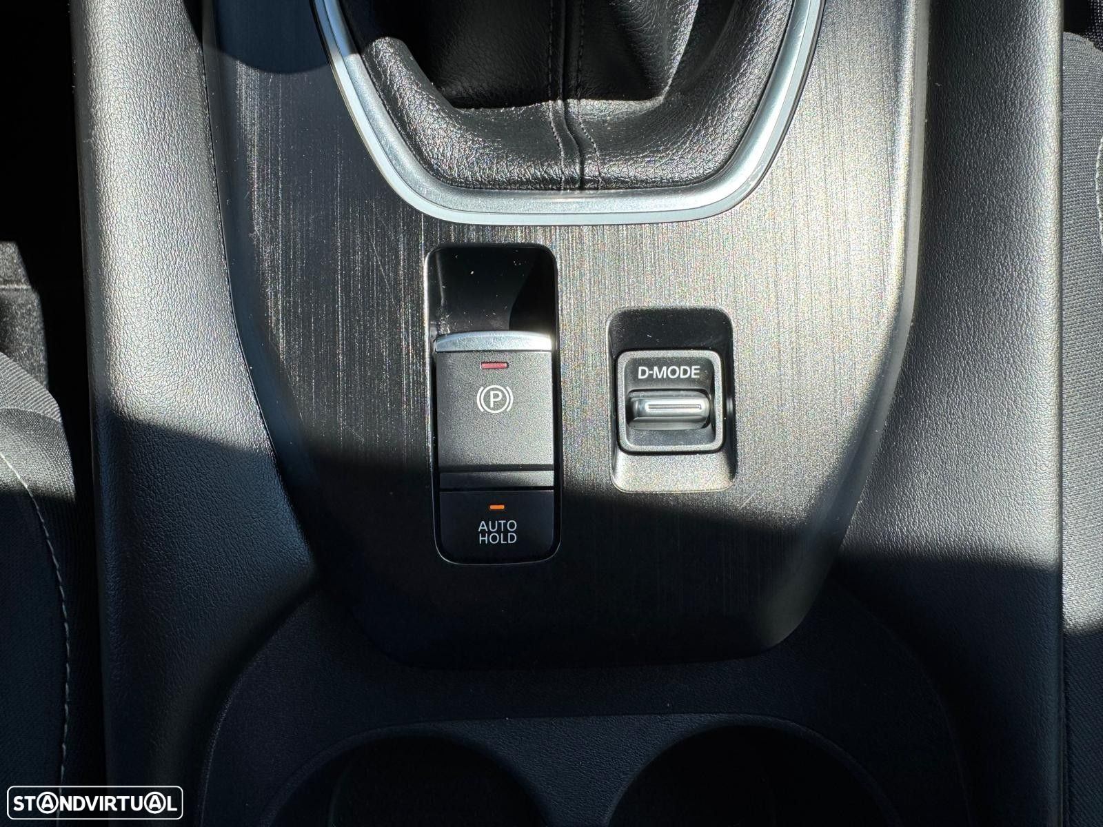 Nissan Qashqai 1.3 DIG-T N-Connecta J18 Led - 22