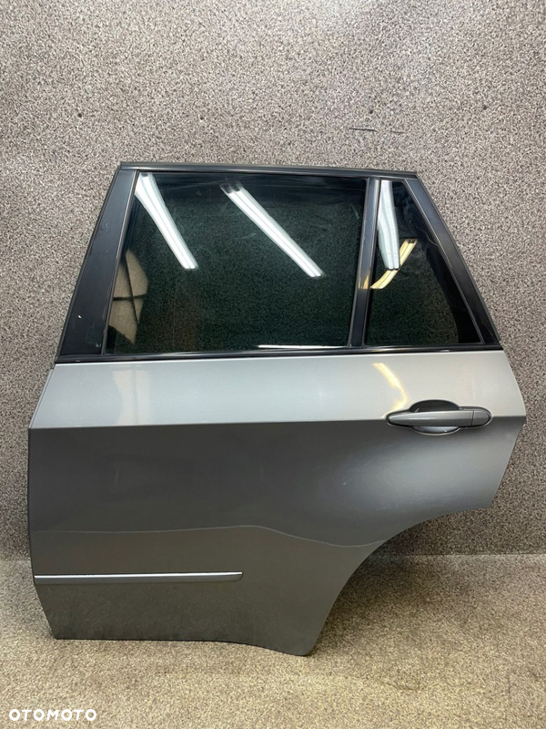 Drzwi lewy tyl A52 A52/7 SPACEGRAU METALLIC BMW E70 X5 120 umFe ORG BDB