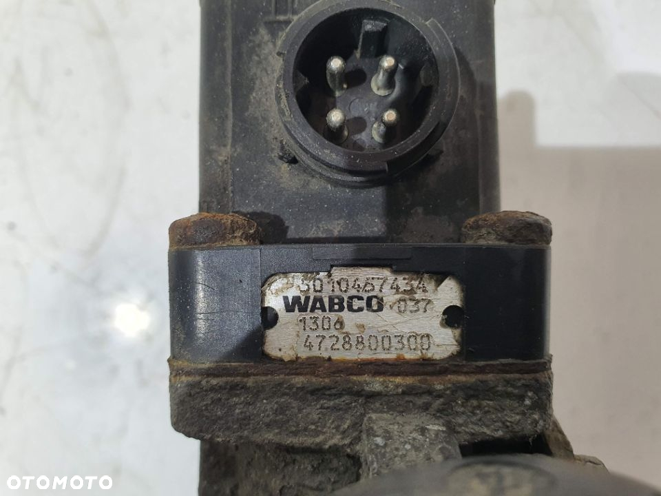 ZAWÓR PODUSZEK ECAS RENAULT MIDLUM 5010457434 - 2