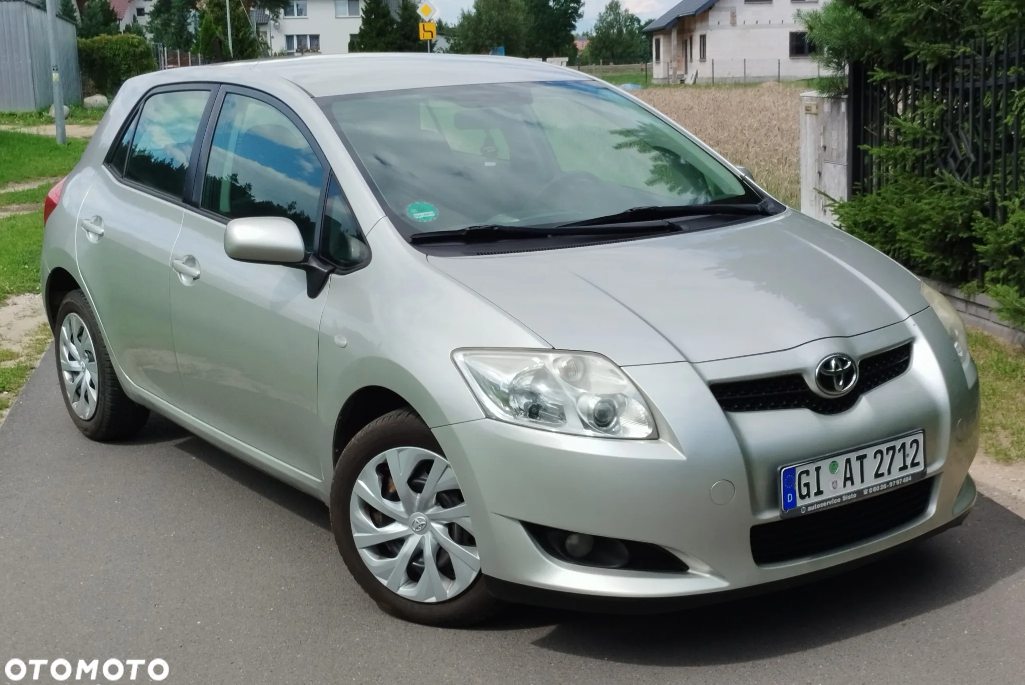 Toyota Auris 1.6 VVT-i Sol - 2