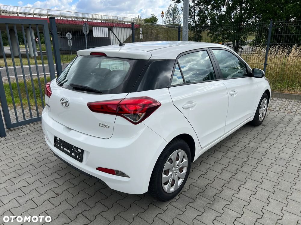 Hyundai i20 - 4