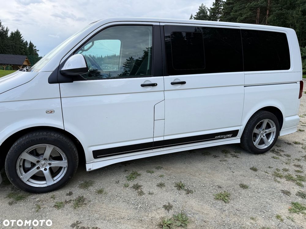 Volkswagen Multivan - 5