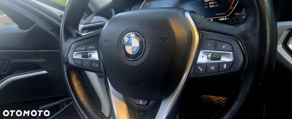 BMW Seria 3 320d M Sport - 22