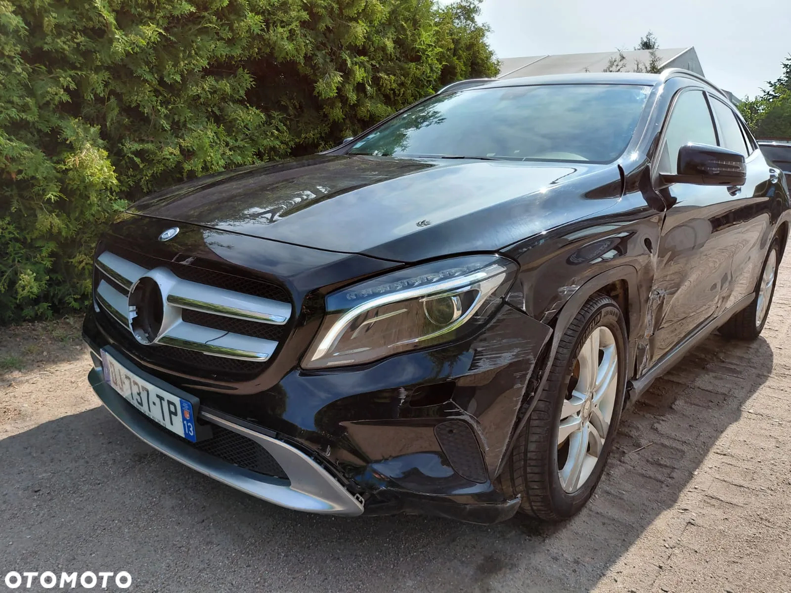 Mercedes-Benz GLA - 5