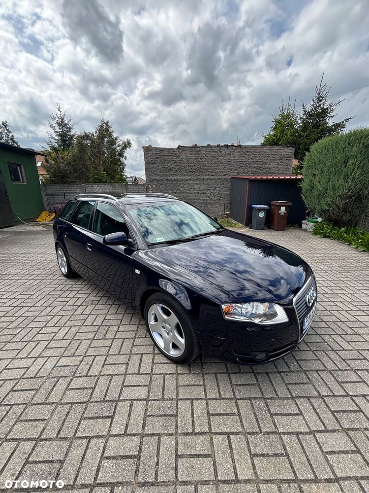 Audi A4 Avant 2.5 TDI - 4