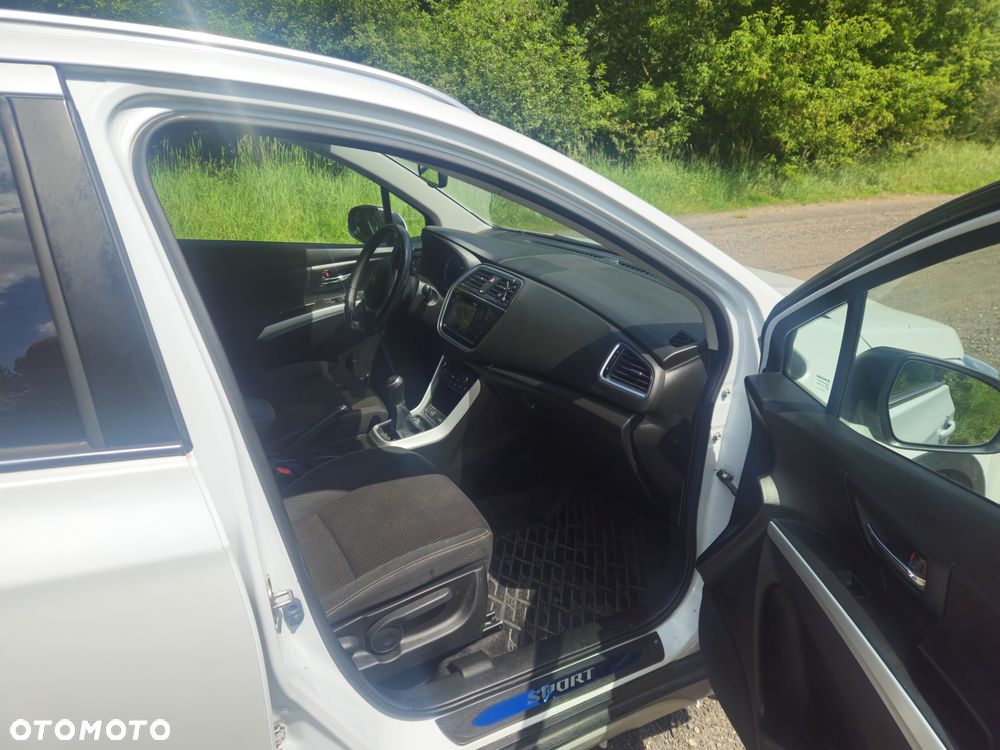 Suzuki SX4 S-Cross - 8