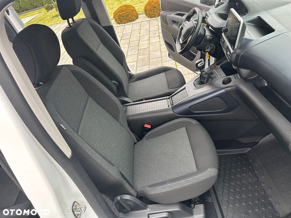 Peugeot Rifter 1.5 BlueHDI Allure S&S - 16