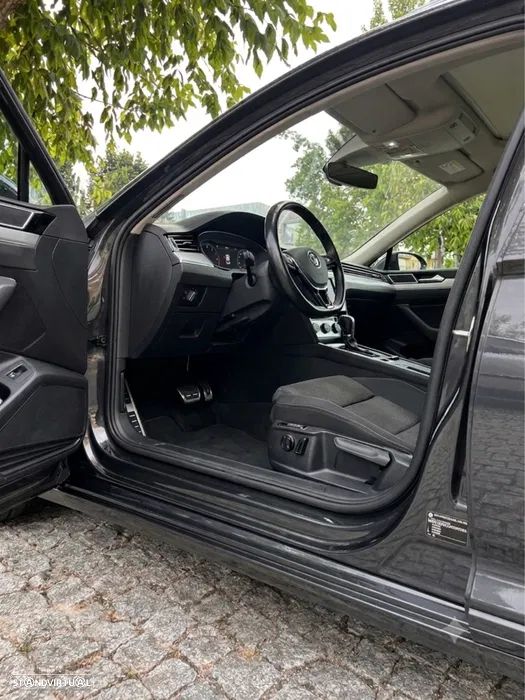 VW Passat Variant 1.6 TDI SCR DSG Conceptline - 7