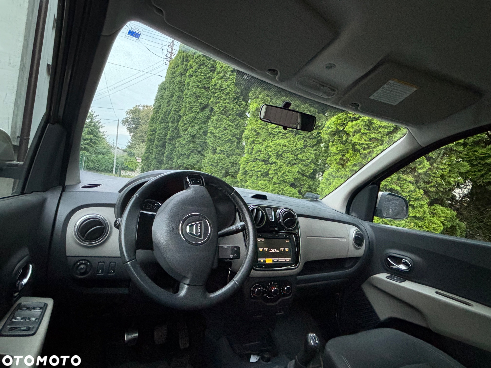 Dacia Lodgy 1.2 TCe Prestige - 11