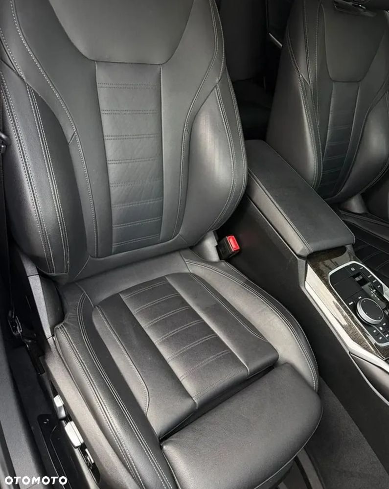 BMW Seria 3 - 13