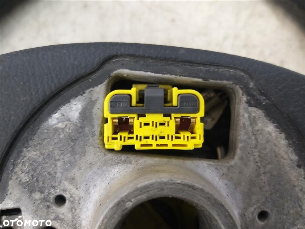 Kierownica z poduszką AIRBAG VW Transporter T5 2003-2009  7J7841015D - 2