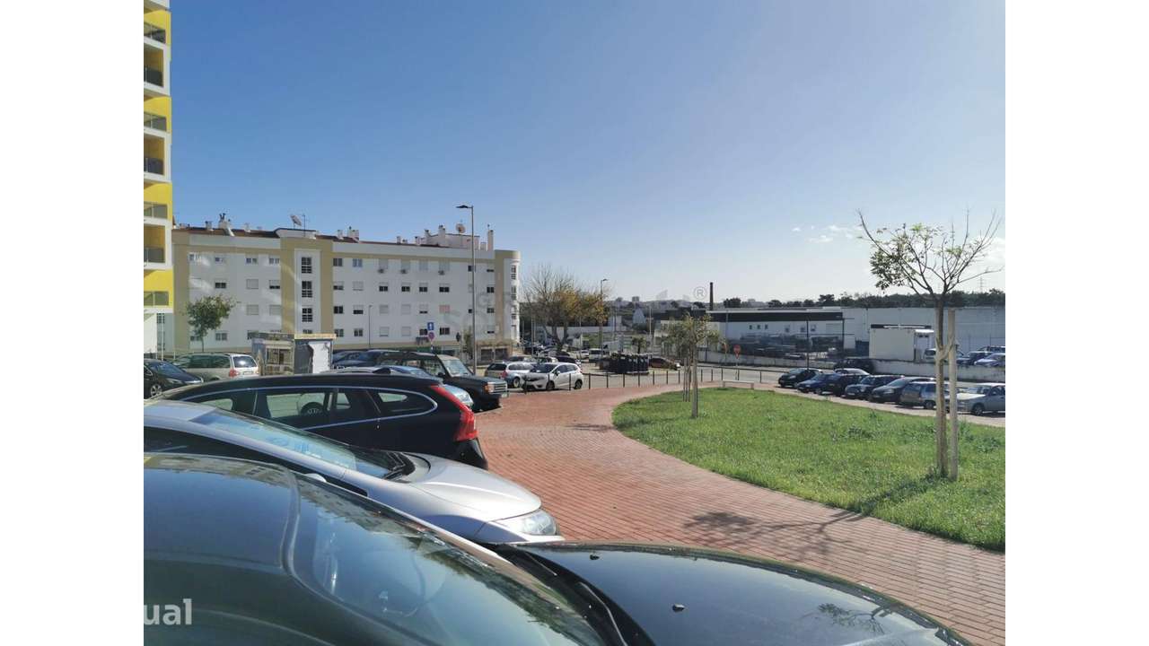 Apartamento T3 em Santa Marta do Pinhal - Grande imagem: 4/25