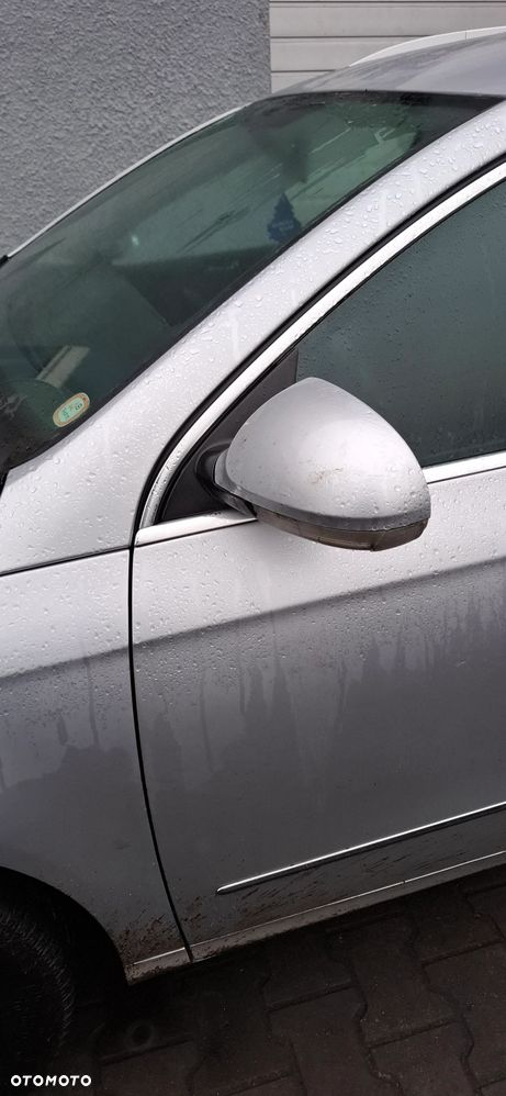 Volkswagen Passat B6 2,0 TDI BKP na części - 9