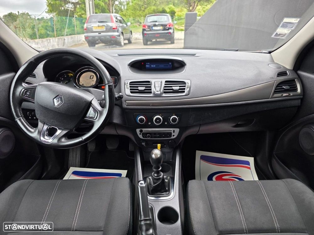 Renault Mégane 1.5 dCi Confort - 6