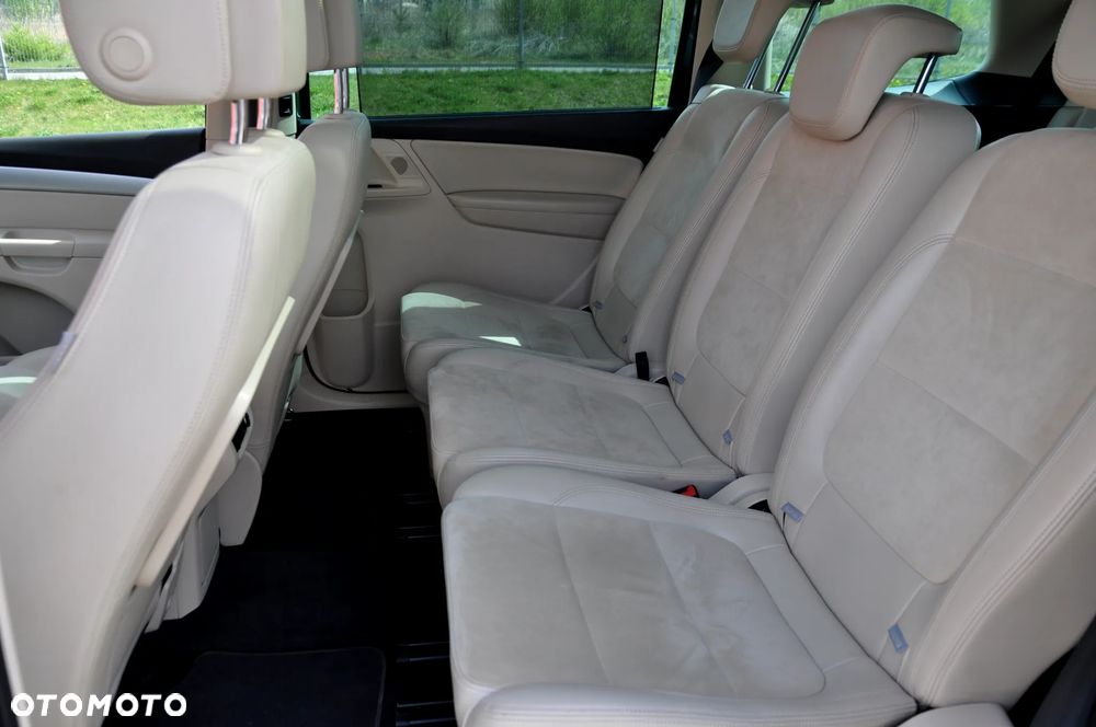 Volkswagen Sharan 2.0 TDI Blue Motion Highline - 28