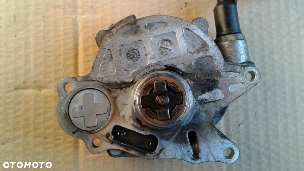 Pompa Vacum Wacum VW Golf VI 1.6 TDI 03L145100G - 2