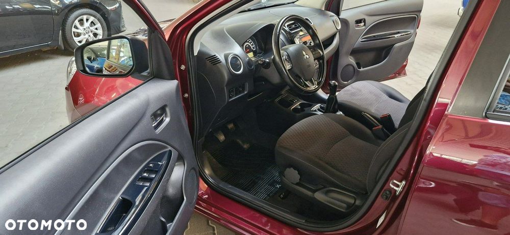 Mitsubishi Space Star - 9