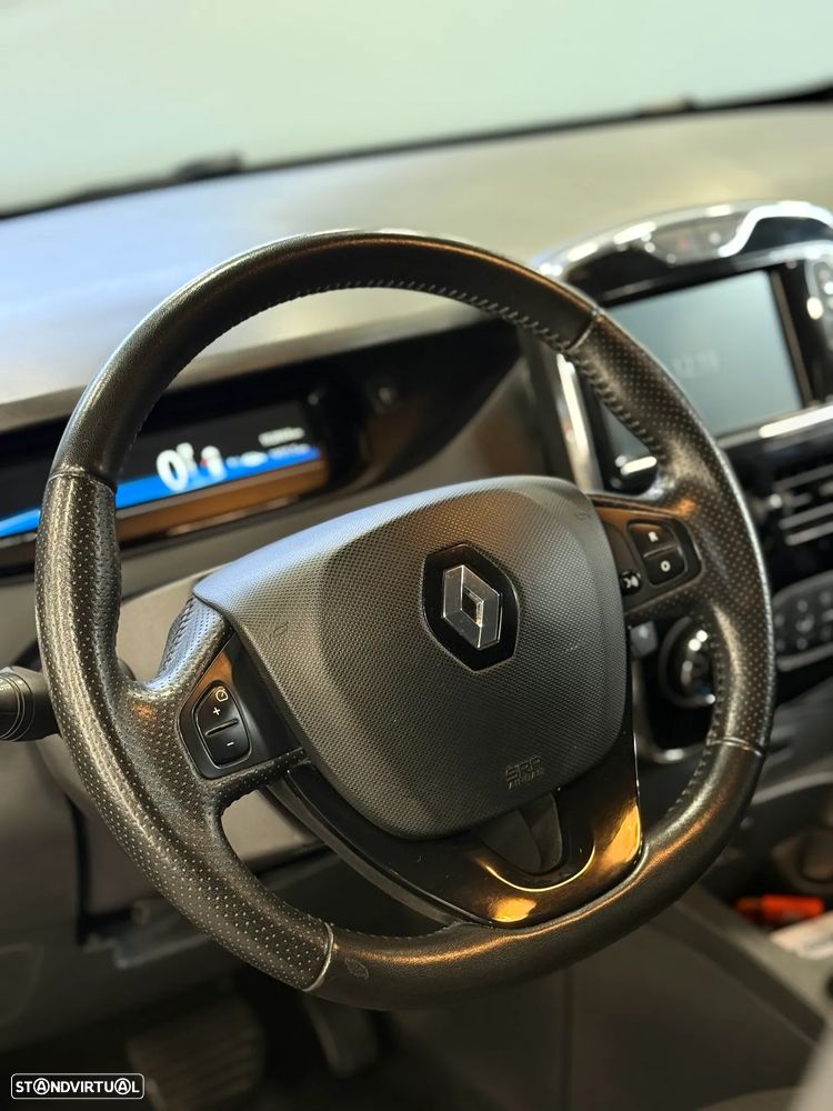 Renault Zoe (c/ Bateria) 41 kwh Intens - 8