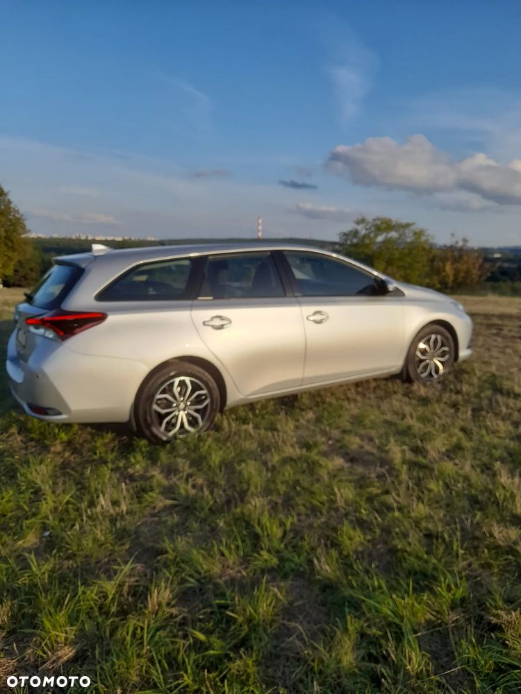 Toyota Auris 1.6 Active - 7