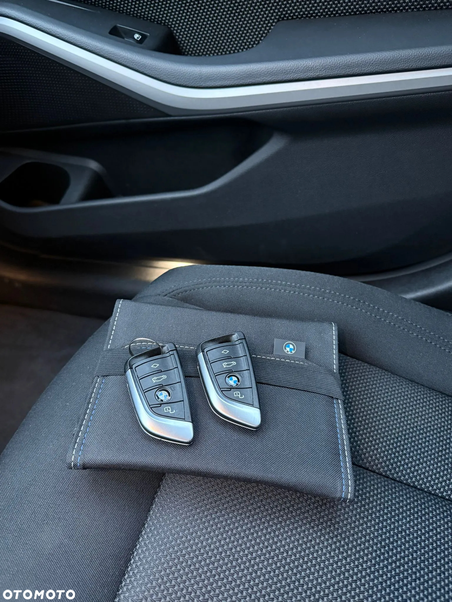 BMW Seria 3 320d Touring Advantage - 12