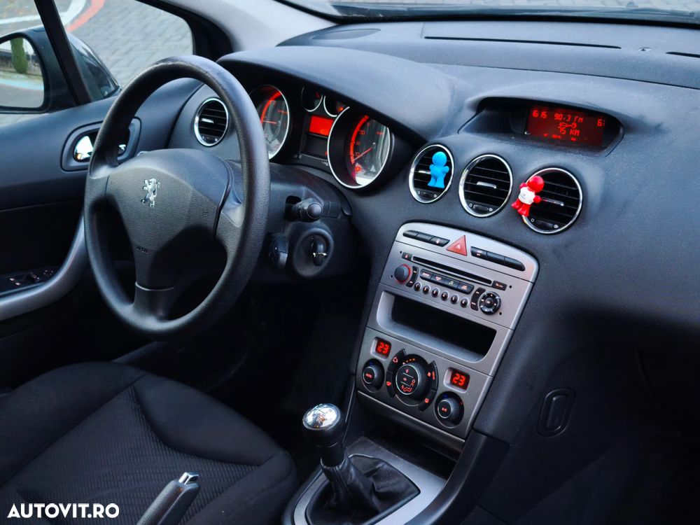 Peugeot 308 1.6HDi Confort Pack - 9