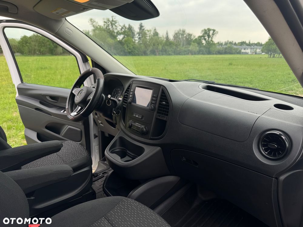 Mercedes-Benz Vito - 11