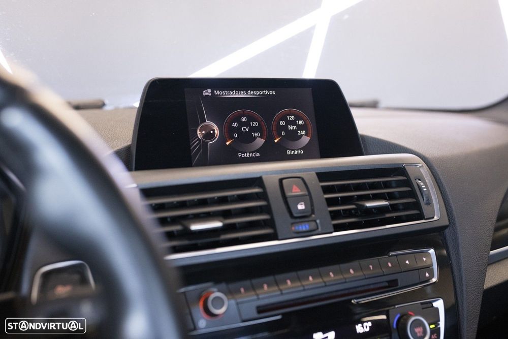 BMW 218 i Coupe Pack M - 21